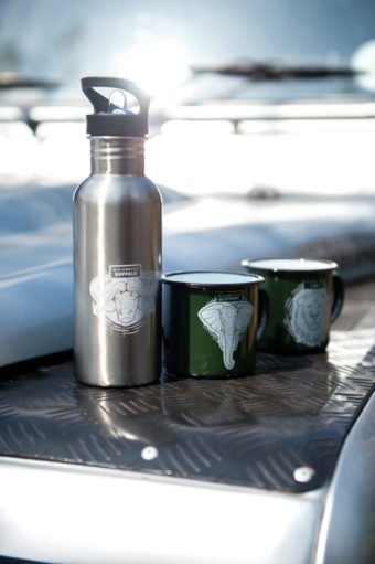 individually designed emaille cup and stainless steel bottle with white toner
