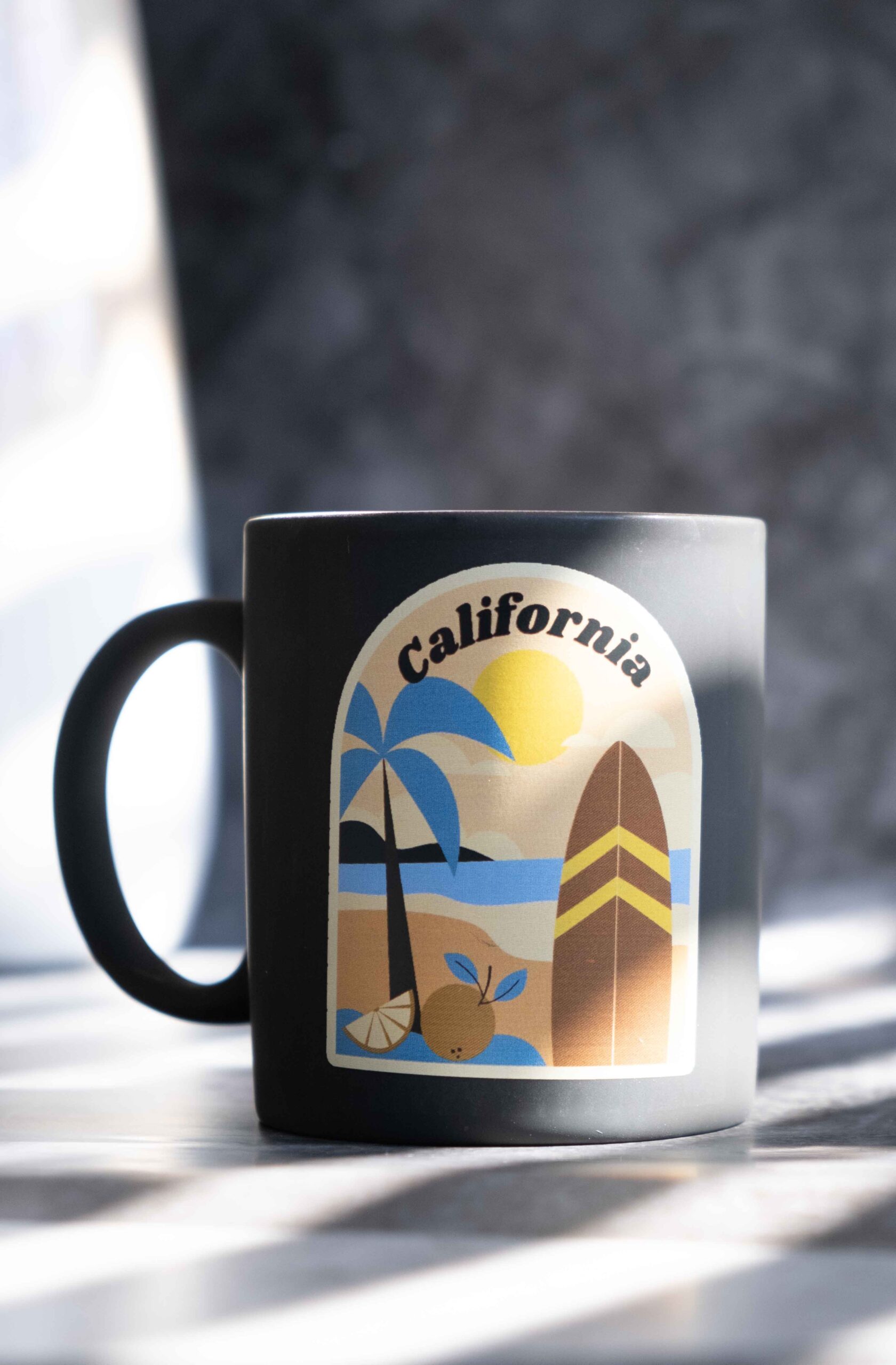 Custom mugs and Personalized mugs Gold Foil Handle Custom Logo Ceramic Coffee  Mug Personalized Design Cup Promotion Activity Gift Mug Multi Shape order  online